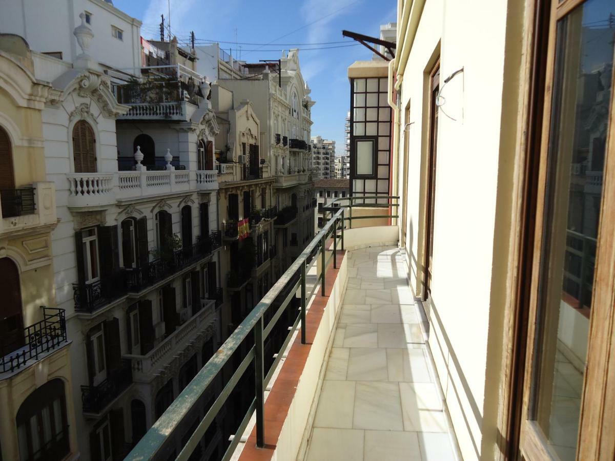 Apartamento Entre la Estación y el Ayuntamiento Valencia Exterior foto